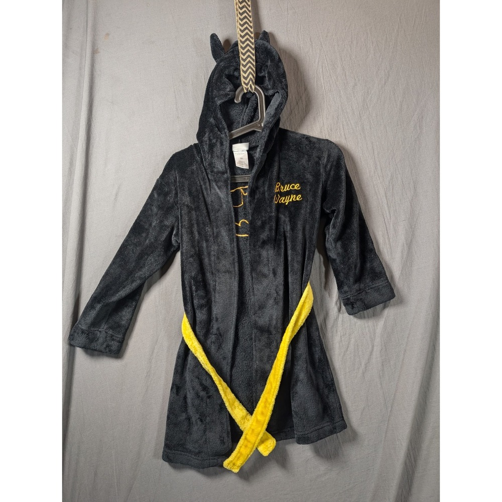 Batman Bruce Wayne Boy's Hooded Minky Fleece‎ Bathrobe (S) 6/7